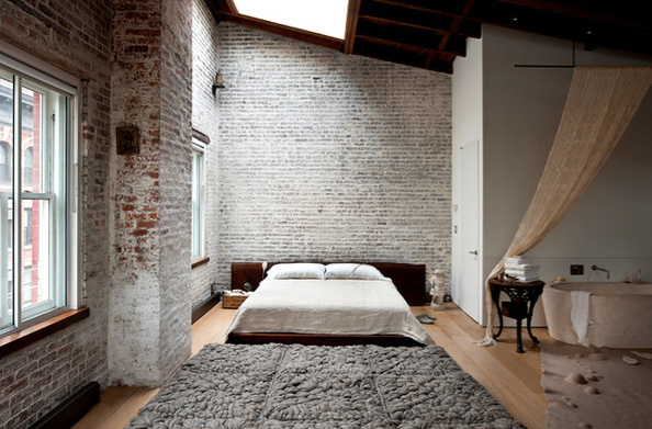 Dana Barnes #frame #bedroom #bed #lower