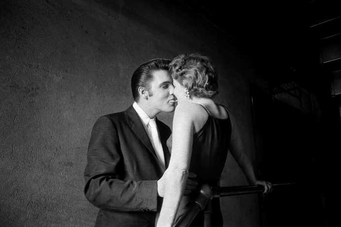 Elvis Presley by Alfred Wertheimer #inspiration #photography #celebrity