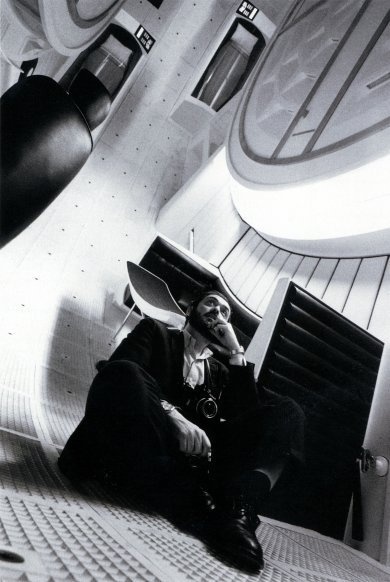Kubrick_2001 #white #red #interiors #2001 #movies