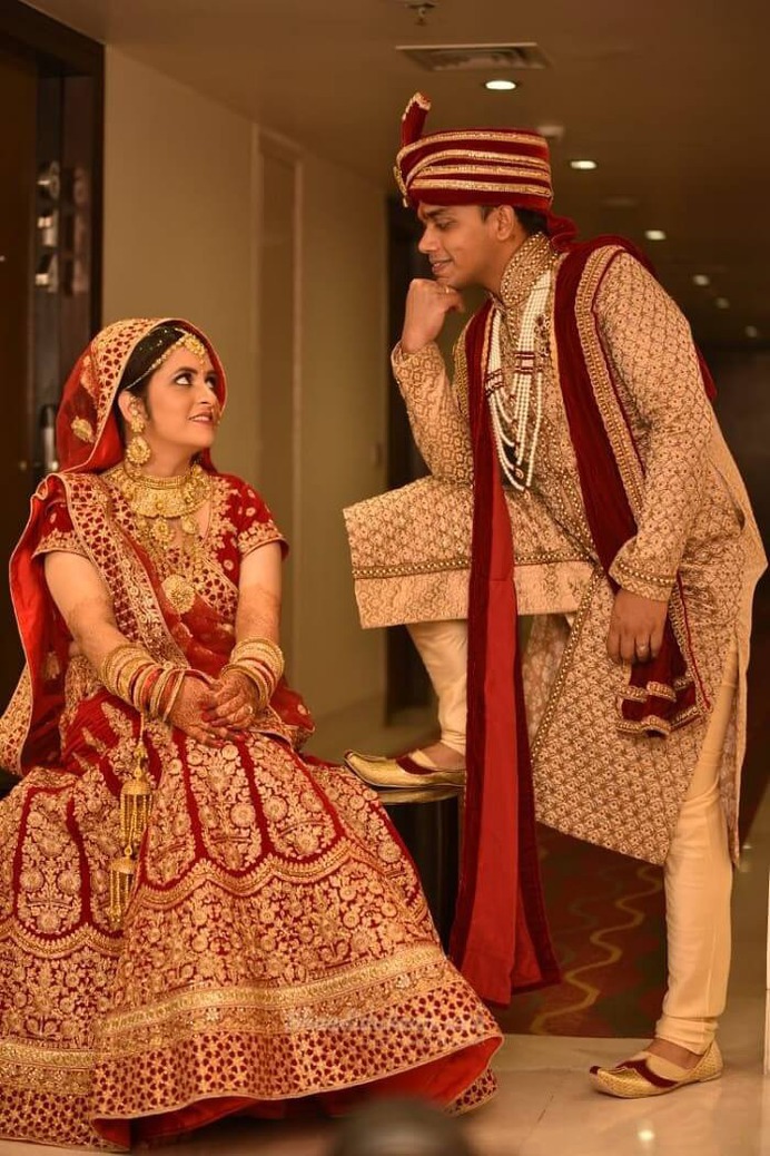 Taakte Rehte Tujhko Saanjh Sawere Pose