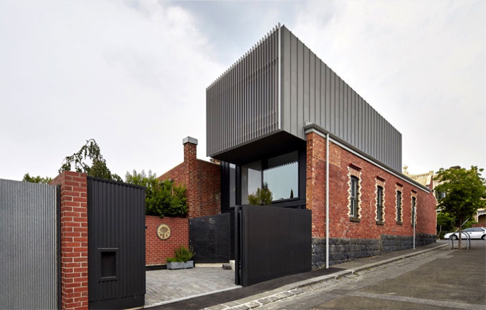 Fitzroy House by Julie Firkin Architects