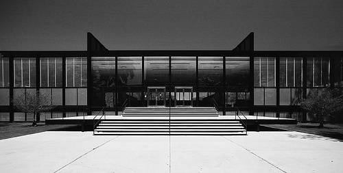 us/chcg/crown hall/02 | Flickr - Photo Sharing! #crown #chicago #stier #van #der #rohe #architecture #illinois #mies #hall #hagen