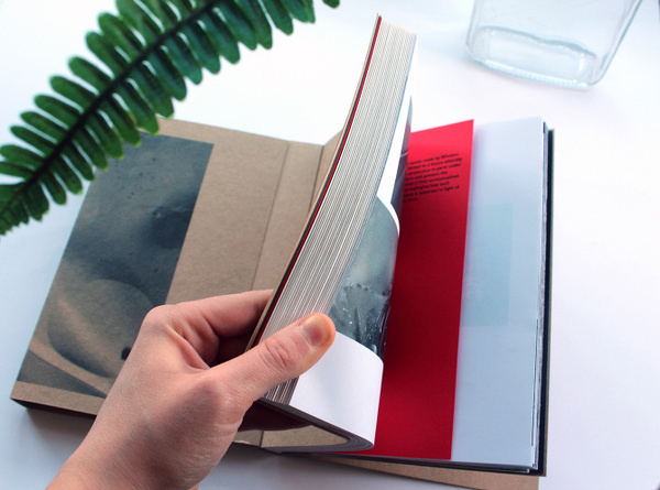 Research Books Alice Critchley #pages #red #card #bound #design #graphic #book #research #presentation #alice #critchley #layout