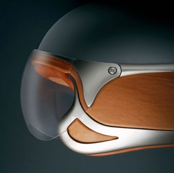 Ferrari Motorcycle Helmet by Vinaccia Integral Design #design #product #industrial #craftsmanship #engineering