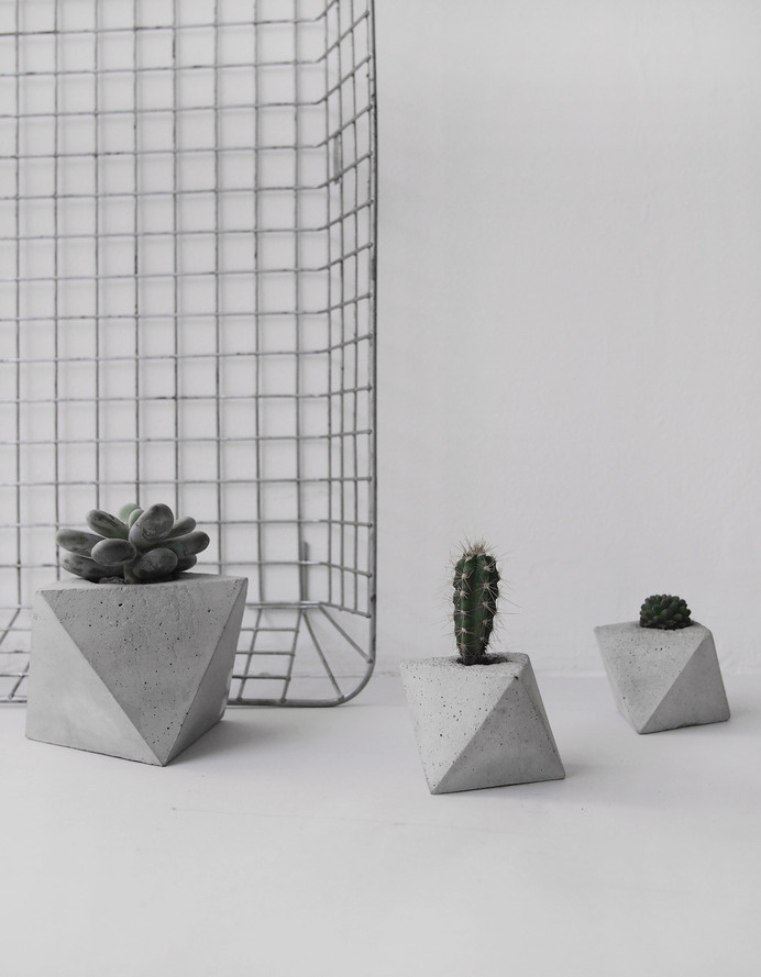 octahedron concrete planter by frauklarer #interior #concrete #austria #styling #frauklarer #design #decor #planter #succulent #home #pottery