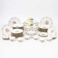 NYMPHENBURG dinner service for 8-10 people, 20. Century, 1. Choice. #porcelain