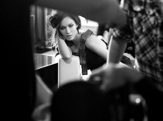 Megan Fox: Giorgio Armani Beauty behind the scenes 2010 > photo 120721 > fashion picture #stage #fox #megan #armani #back #photography #giorgio