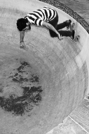 burchase #white #bowl #black #pool #photography #skate #and