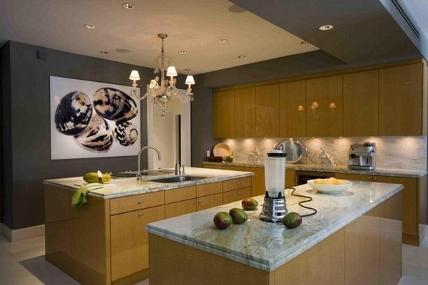 Kitchen with painting wall decor #decor #kitchen #for #art #paintings