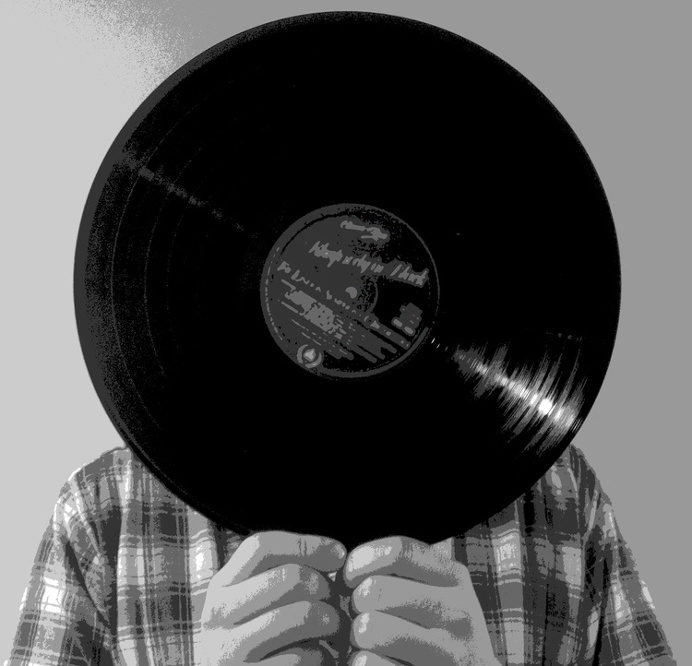 Work Via Polly Bolitho - http://www.pollybolitho.com/ #vinyl #illustration #graphic #photo #digisketch