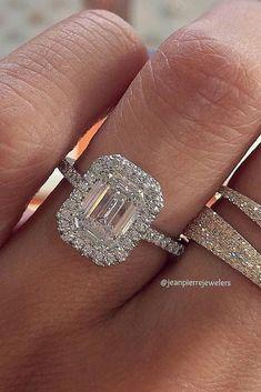 Eye-Catching Emerald Cut Engagement Ring
