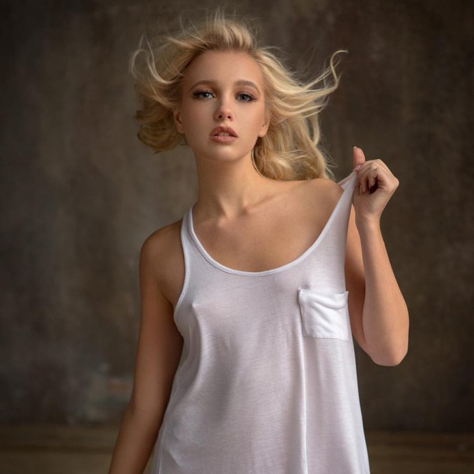 Gorgeous Beauty Portrait Photography by Dennis Drozhzhin