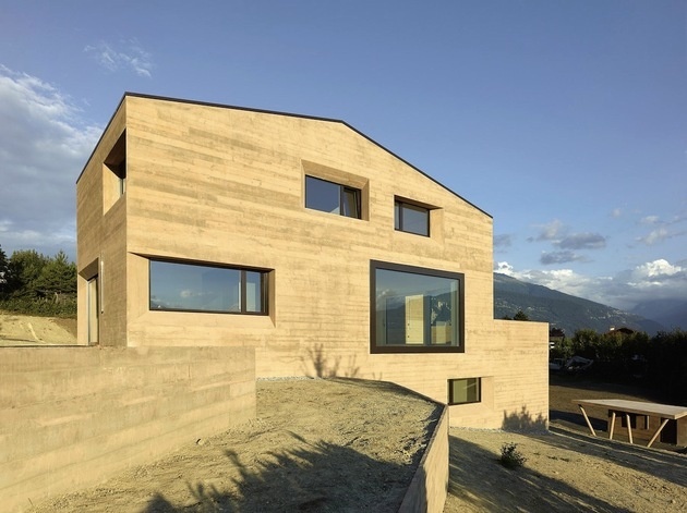 #mountain #house #architecture