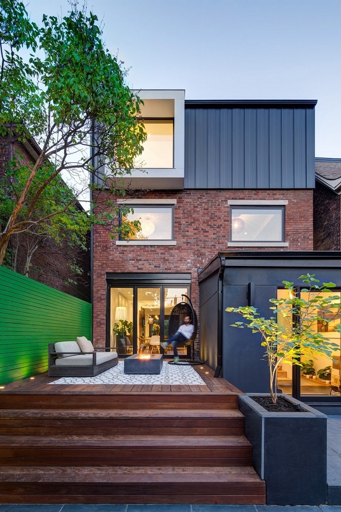 Riverdale Dormer House 2