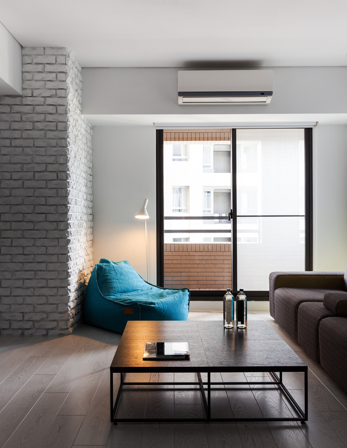 Taichung Hsu Residence by Z-axis design #interior #design #minimalism