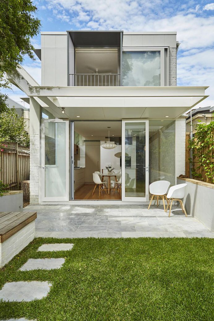 Inner City Cottage Turned into a Contemporary, Light Filled Home 12