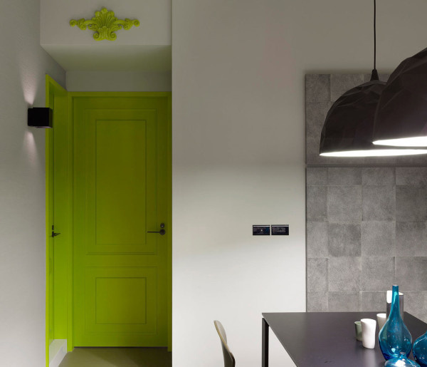 Minimally Designed Apartment With Punches of Color Photo #interior #design #decor #deco #decoration