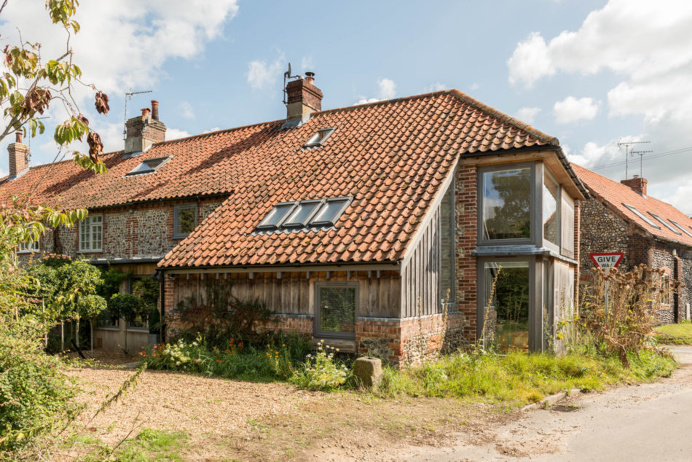 Letheringsett Holt, Norfolk | The Modern House