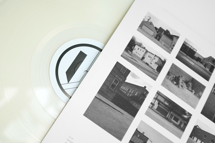 Umor Rex Records, vinyl, package