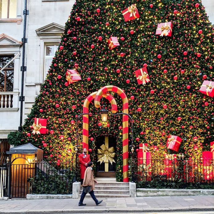 Instagram Account Shares Amazing Photos of The Doors of London