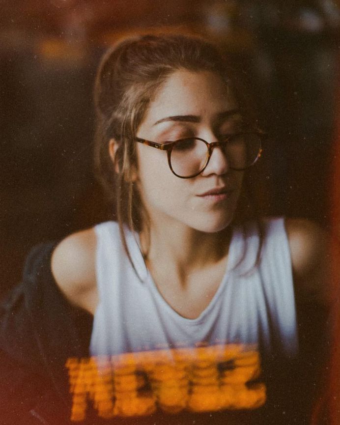 #moodyports: Marvelous Female Portraits by Fernando Chassot
