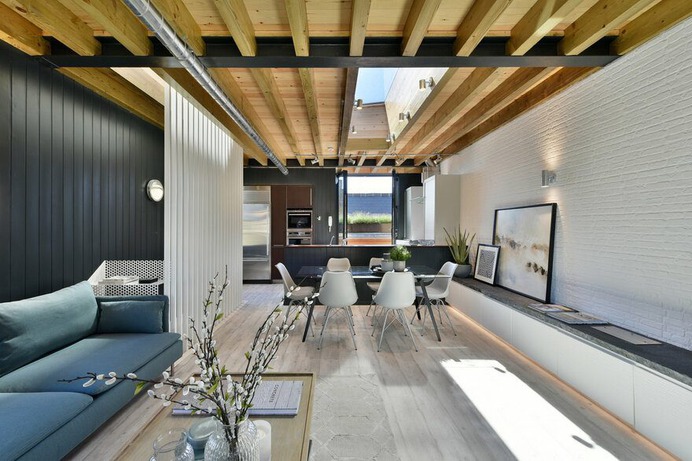 Estcourt Road Apartment in London