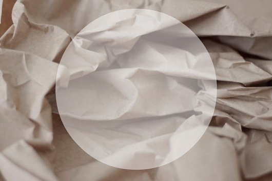 Google Reader (1000+) #paper #circle #white #crumpled
