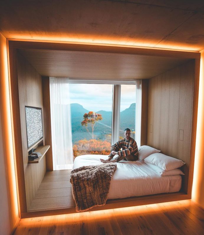 Dreamlike and Creatively Edited Manipulations by Kellan Hendry