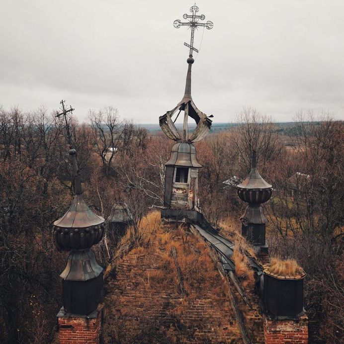 Abandoned Russia: Urbex Photography by Kseniya Savina