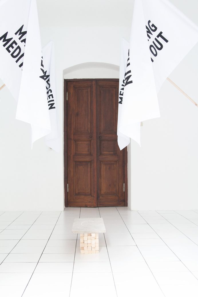 THIS SITE IS BUFFERING Atelier Hojin Kang, www.hojinkang.com