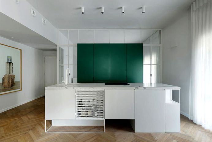 Renovating Tel Aviv Apartment Designers Keep Classic Details - InteriorZine