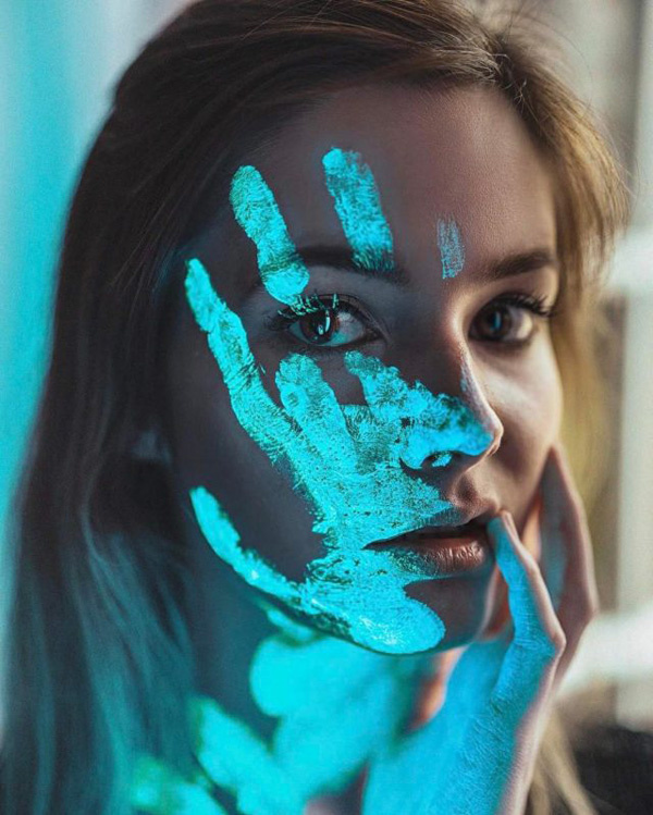 Attractive Female Portrait Photography by Kai Böttcher