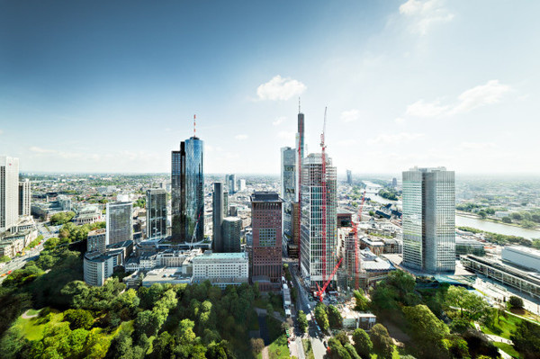 Urban Landscapes of Frankfurt by Johannes Heuckeroth #urban #photography #inspiration