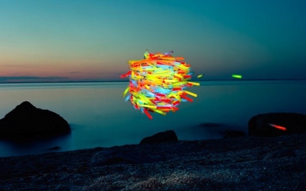 EmergentBehaviorFeatured 710x444.jpg #photo #light #colours