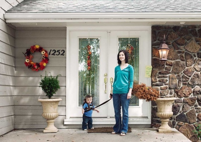Jesse Rieser Captures Amazing Conceptual Photography With Humor
