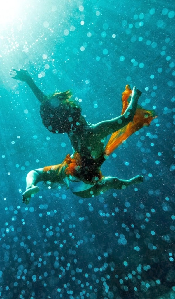 Mermaids by Kurt Arrigo #inspiration #photography #underwater