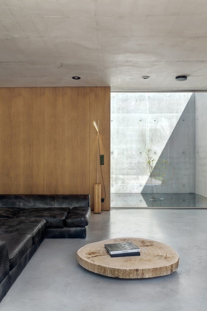 Contemporary Residence With a T-Shaped Floor Plan in Poznan, Poland 8