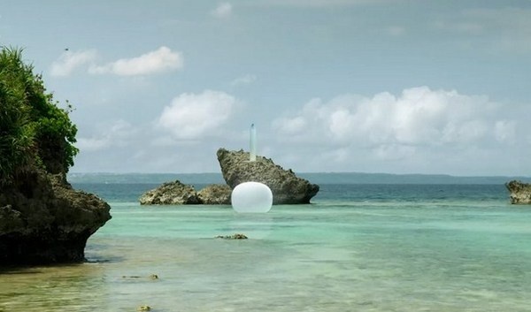 Sculpture in sea ''Changing tides'' by Mariko Mori #21122012 #meditative #exhibition #sculptures #art #doomsday