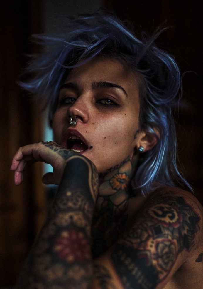 Glamour and Dark Beauty Portrait Photography by Haris Nukem