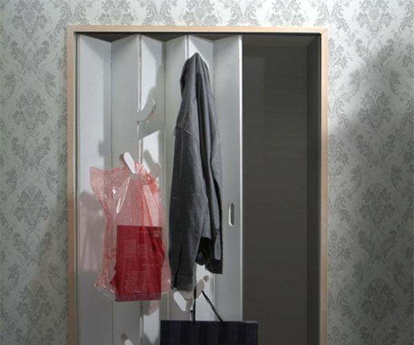 Confused about what to wear, hang out your choices on the closet door, and decide. Saves time besides space. #design #decor #home #product #industrial