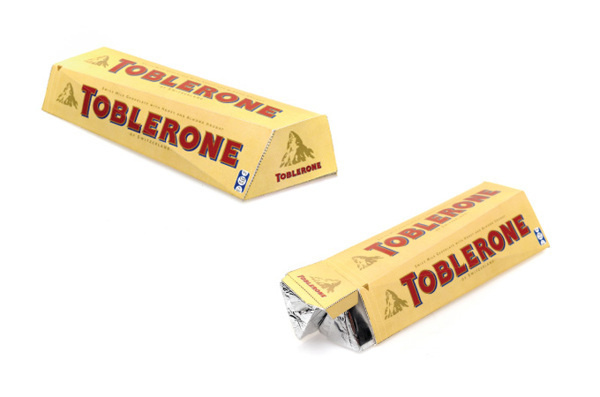 O Gesto e a Embalagem on Behance #packaging #design #multifaceted #cubism #toblerone