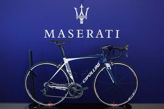 One-off #Maserati Cipollini #Bond road bike