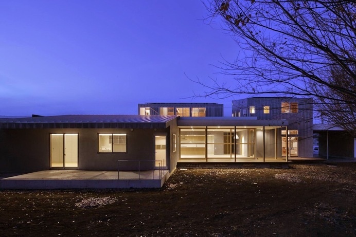 SHR House by Sun Tan Architects Studio #interior #design #architecture