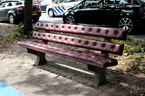 CJWHO ™ (chesterfield park bench by joost goudriaan) #joost #crafts #design #bench #park #photography #art #goudriaan