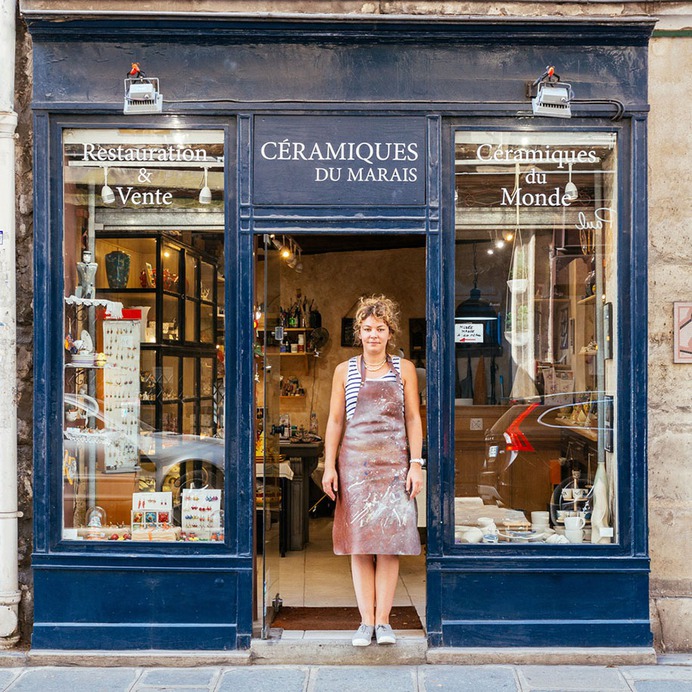 content_plain-magazine-paris-storefronts-erras-07.jpg (915×915)