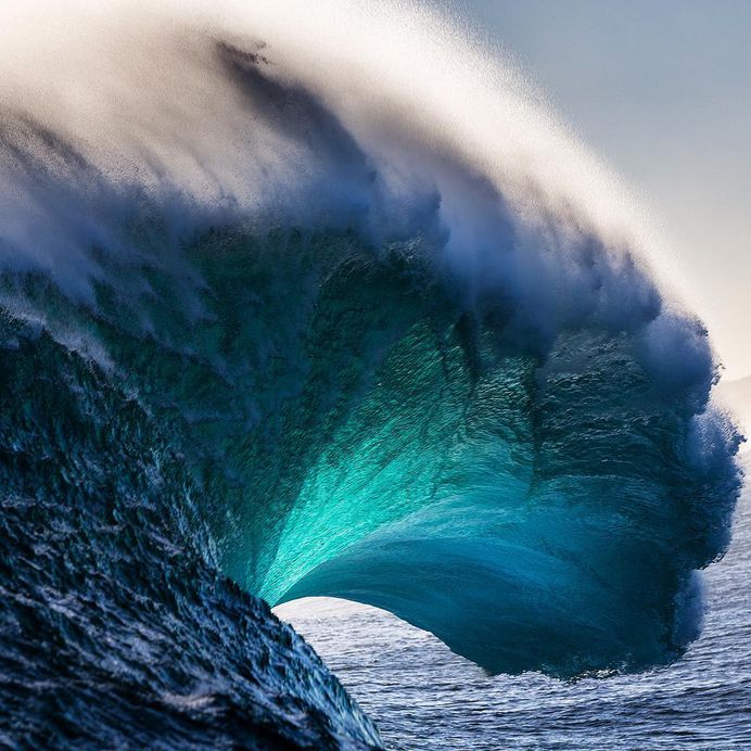 Ocean Pictures: Majestic Wave Photography by Andrew Semark