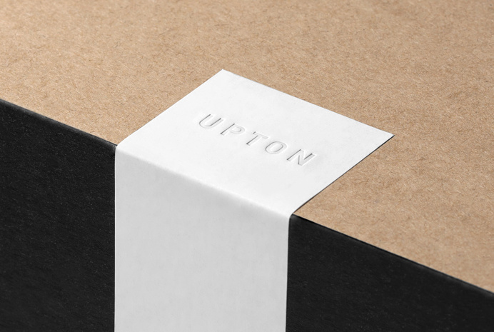 wedge lever upton branding belts packaging type typography beautiful deauty design inspiration designblog mindsparklemag black white minimal