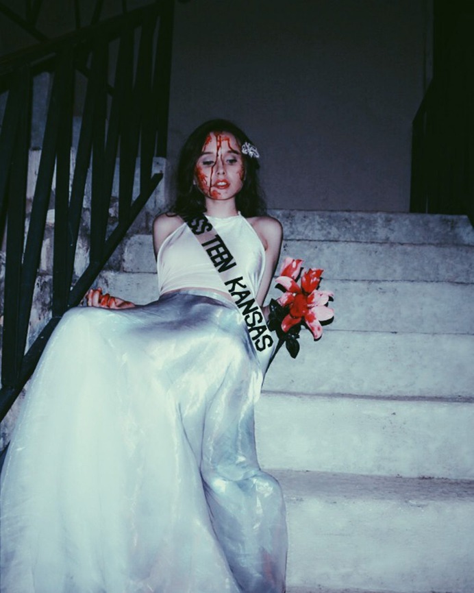Teen scream queen –