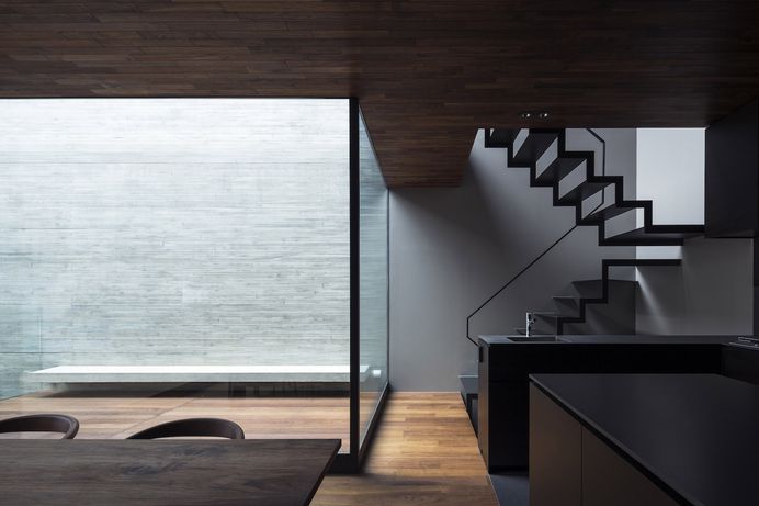 PEAK by APOLLO Architects & Associates