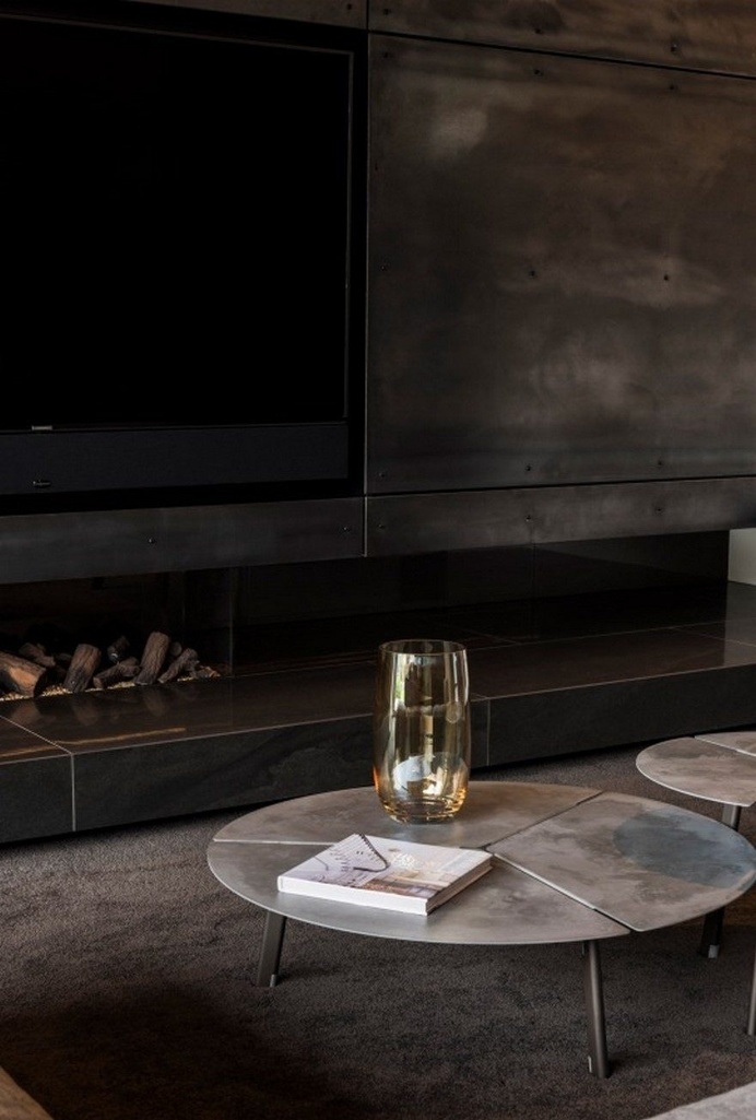 Fendalton House Features a Natural Warmth within a Slightly Industrial Aesthetic 8